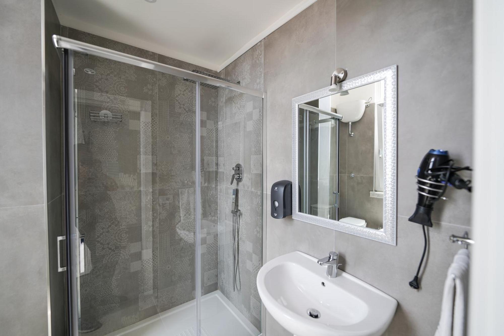 Capodichino Apartment 127 - 20 Naples Luaran gambar